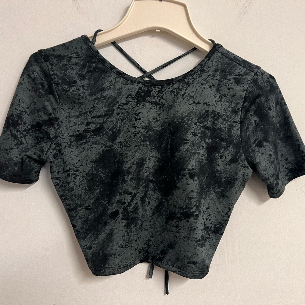 Fashion Nova Open Back Crop Top